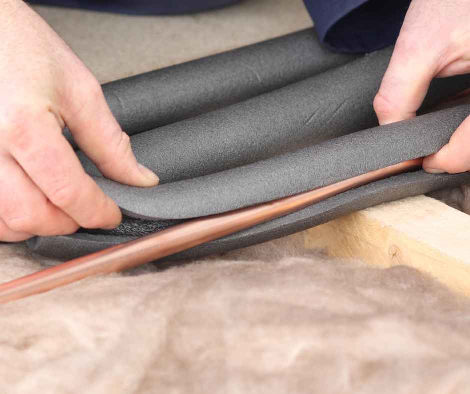 Insulating home pipes for winter